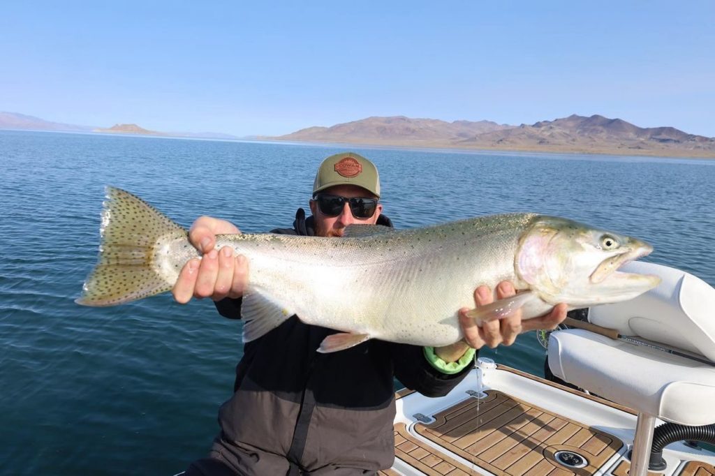 Pyramid Lake Fly Fishing Guides - Lahontan Cutthroat Trout