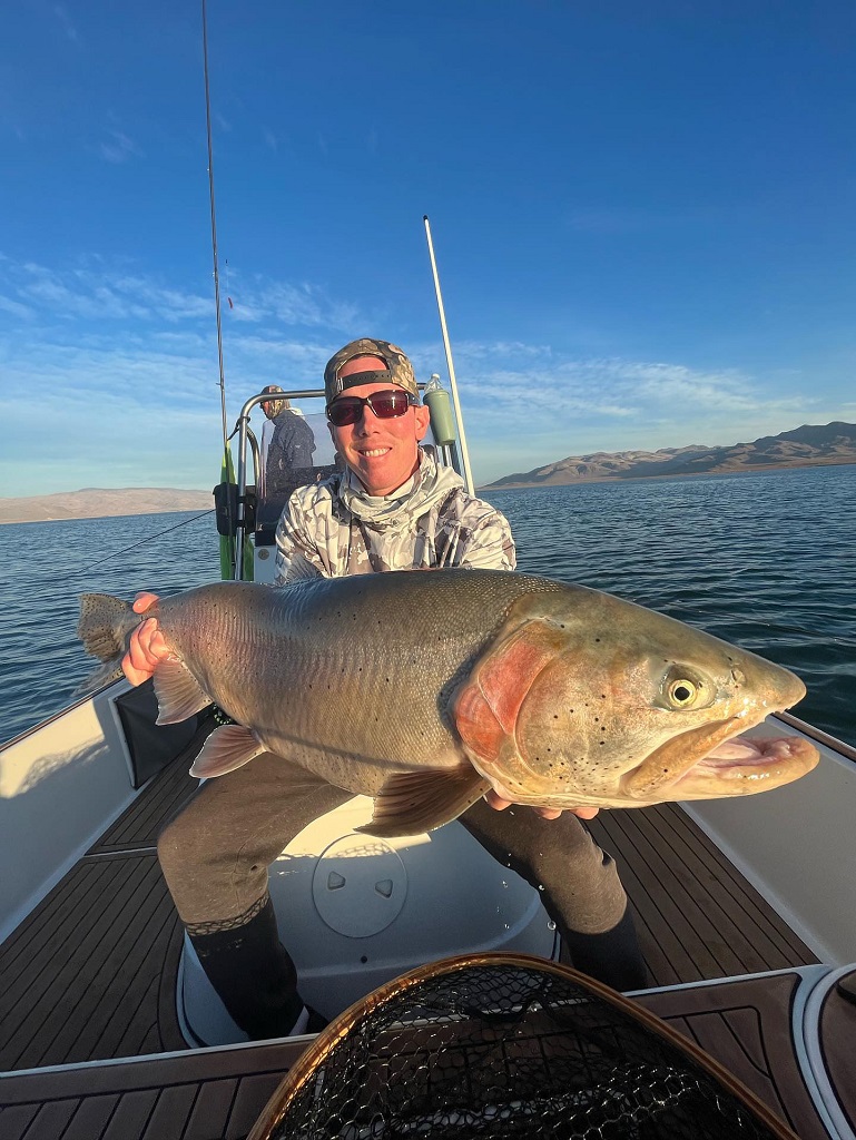 Pyramid Lake Fly Fishing - 20 LBS Lahontan Cutthroat Trout 10-23