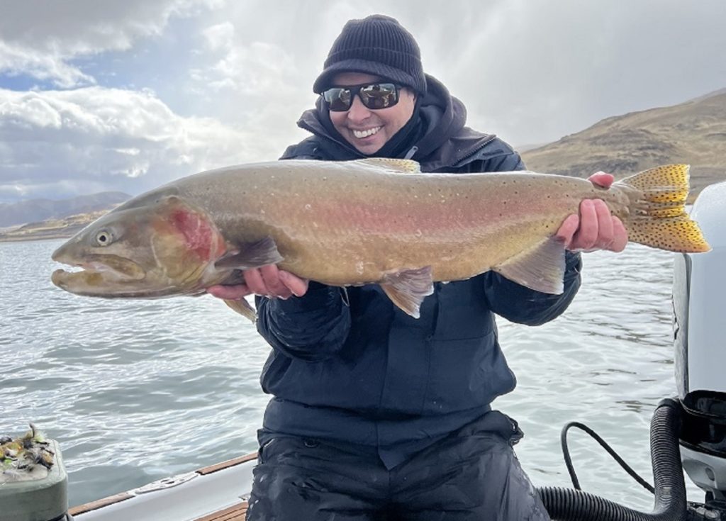 Pyramid Lake Fly Fishing Guides - February 2024 18 LBS Lahontan Cutthroat Trout