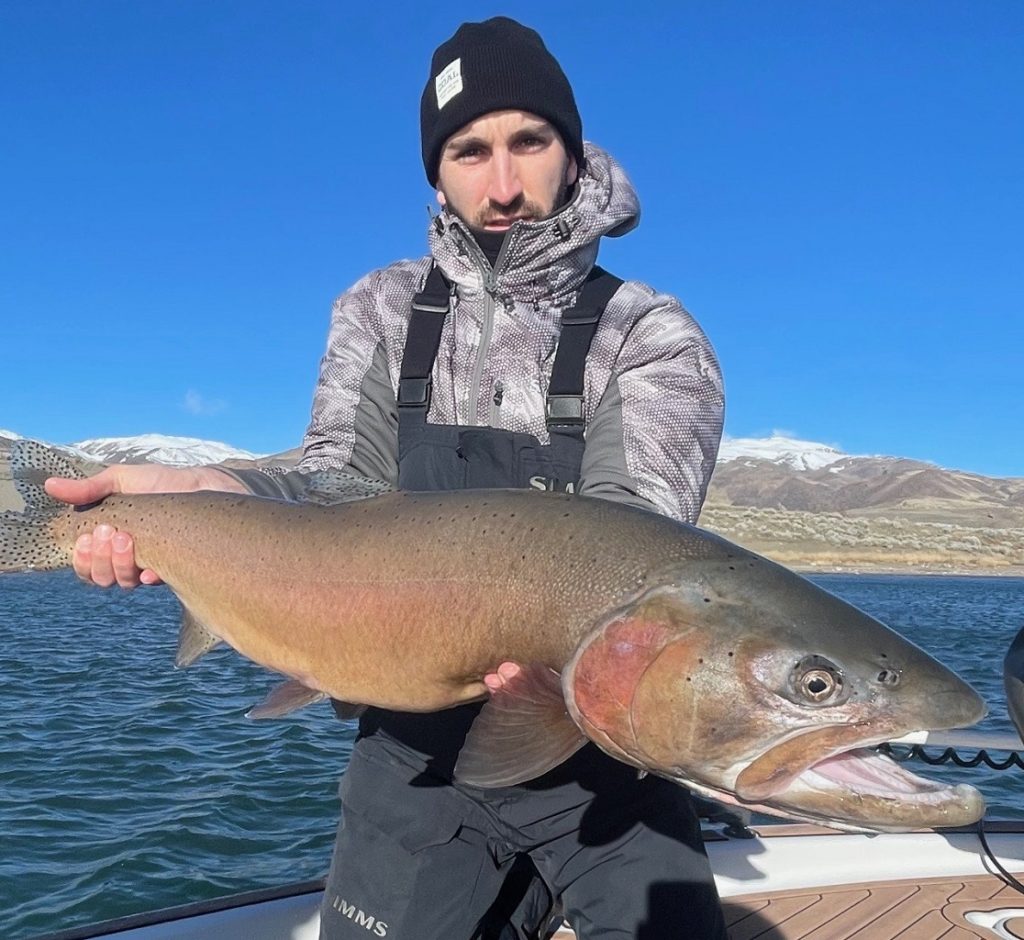 Fly fishing Guide Pyramid Lake - Pilot Peak Lahontan Cutthroat Trout March 2024