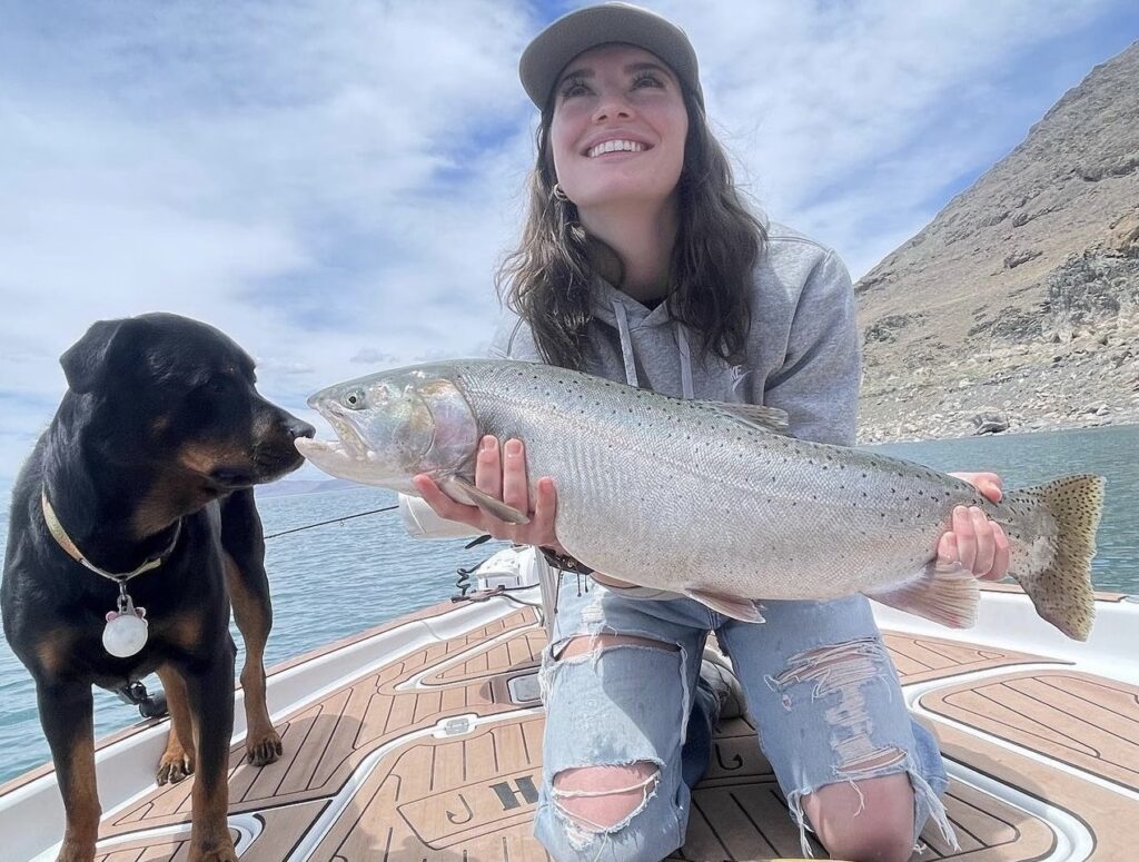 Fly Fishing Pyramid Lake - Lahontan Cutthroat Trout - Laceys Guide Service May 2024