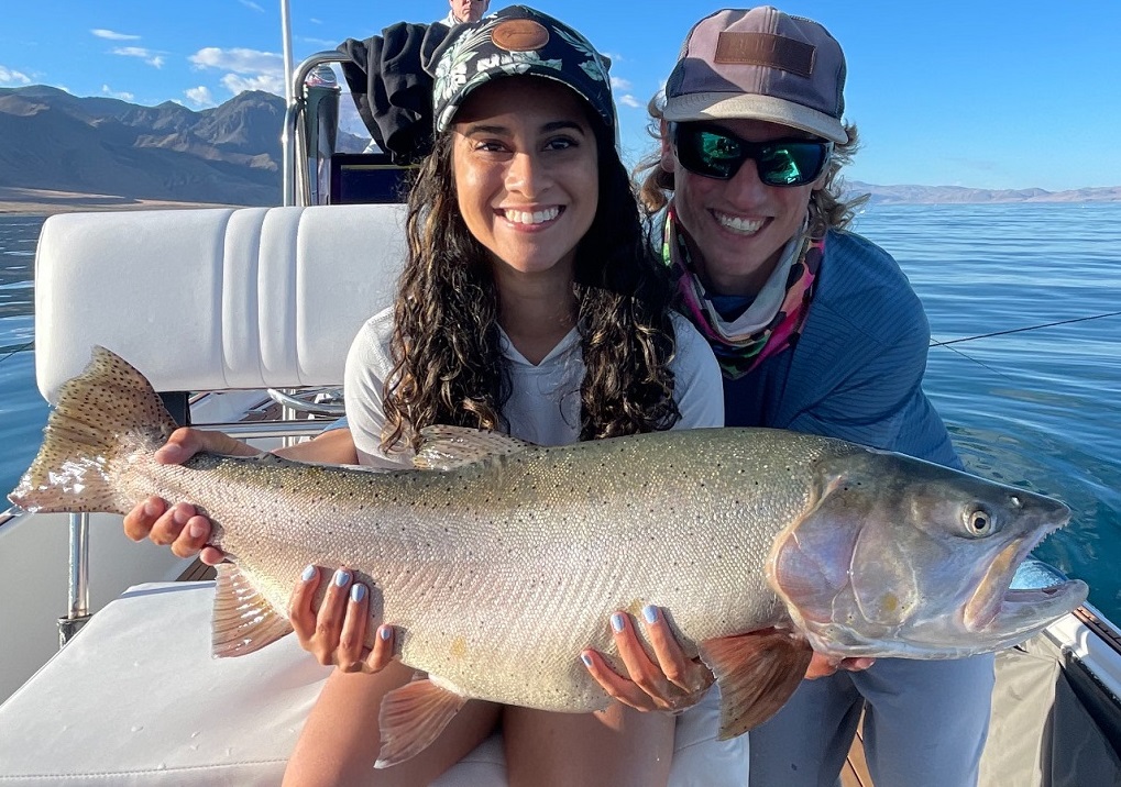 Lahontan Cutthroat Trout 21.5 LBS Pyramid Lake - Pilot Peak