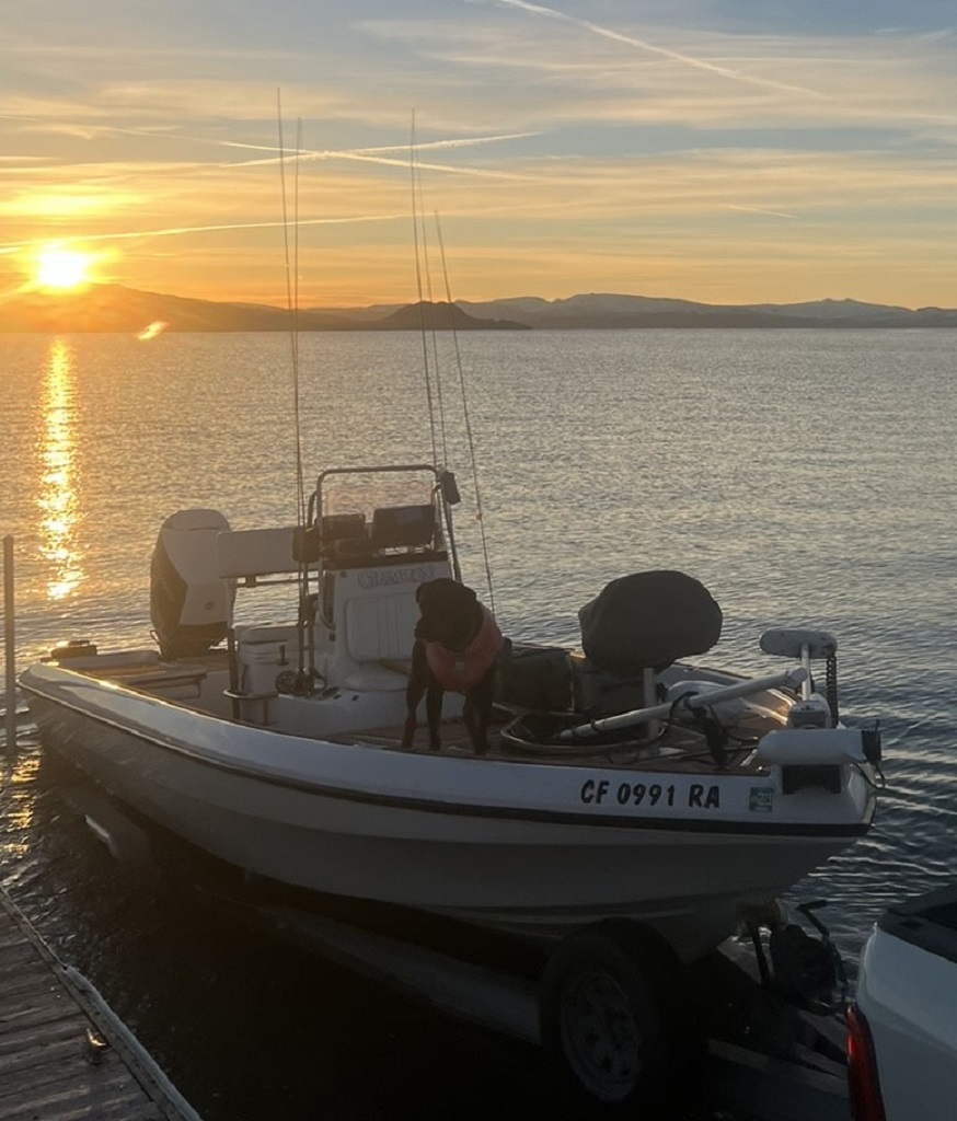 24 foot Bay Champ by Champion Center Console