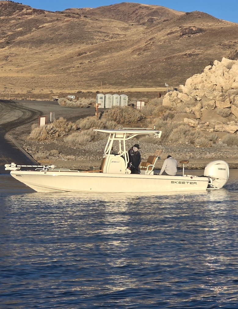 24 ft. Skeeter -Center Console - Laceys Guide Service - Pyramid Lake