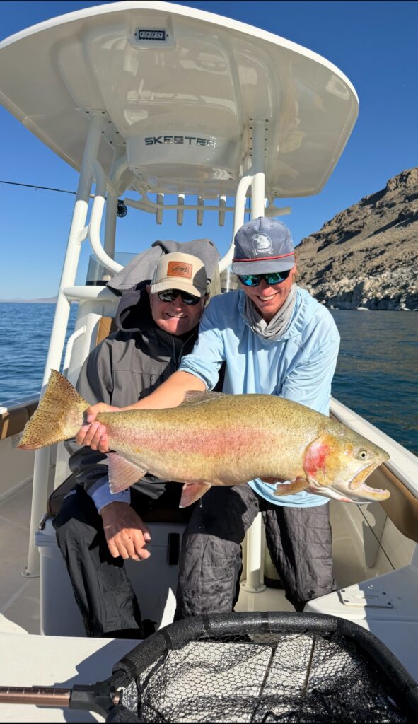 Fly fishing Pyramid Lake - Hogzilla