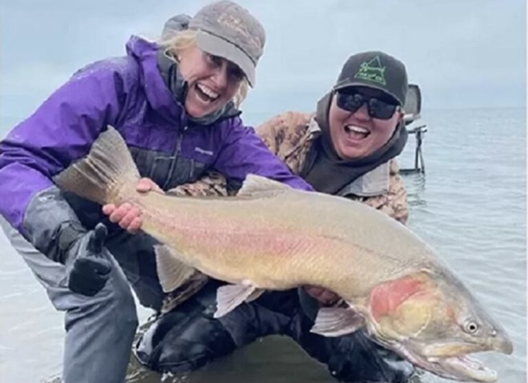 Kelsey Gallagher 21.8 LBS